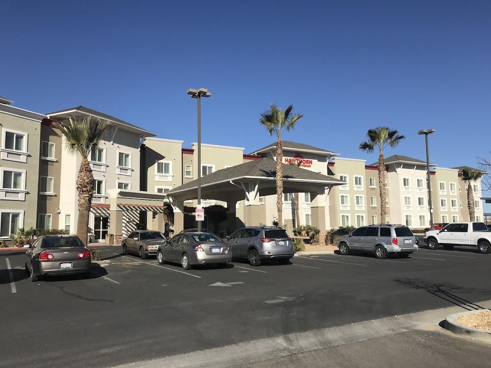 Hawthorn Suites Victorville Exteriör bild